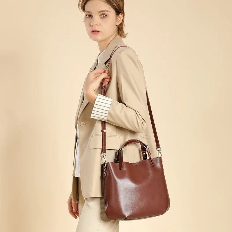 Bolsa feminina hobo Ágata
